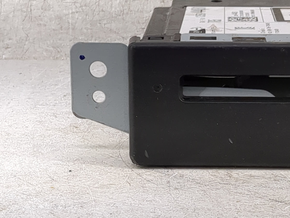 2015 Chevrolet Silverado Radio AM FM Cd Player Receiver Replacement P/N:13594481 Fits OEM Used Auto Parts - Oemusedautoparts