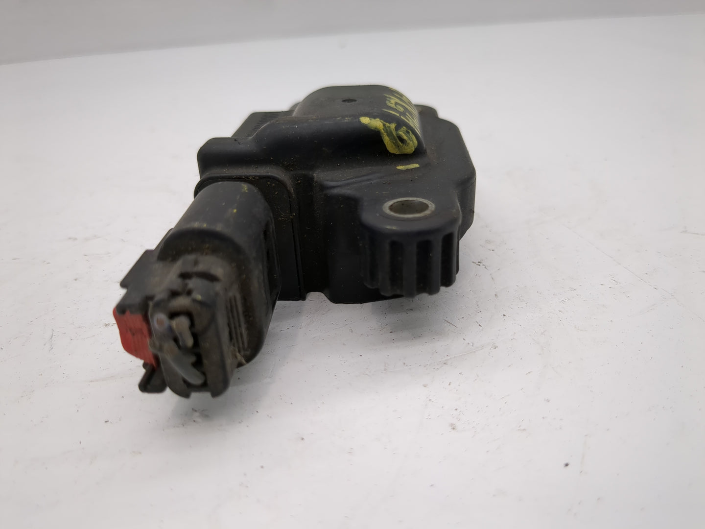 2014-2022 Chevrolet Silverado 1500 Ignition Coil Igniter Pack - Oemusedautoparts1.com