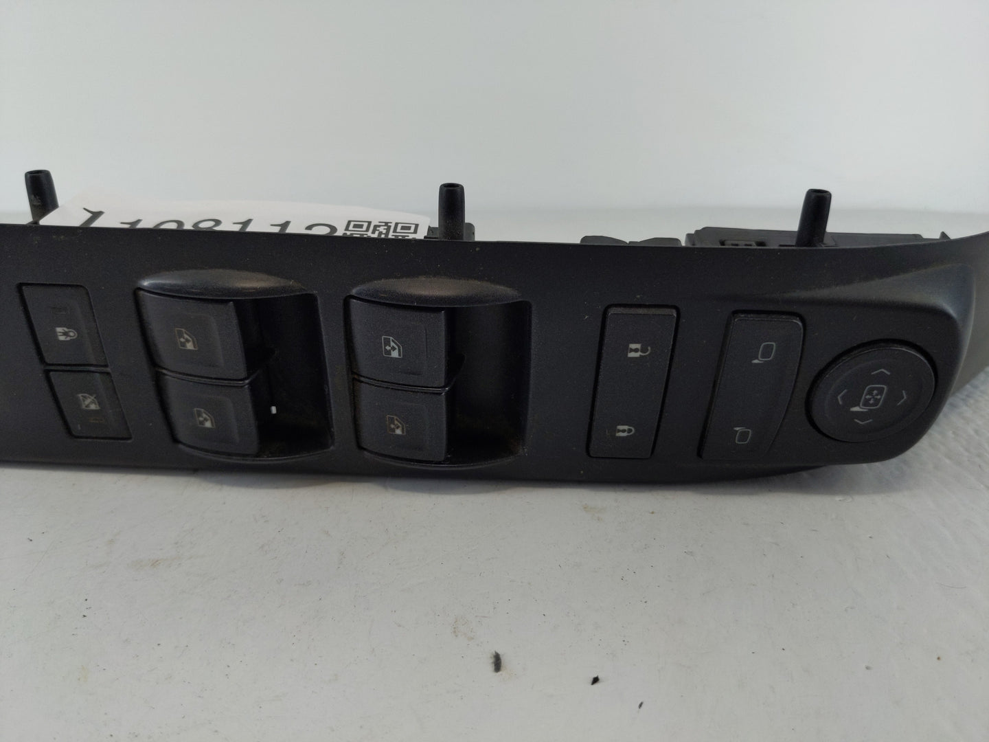 2014-2019 Chevrolet Silverado 1500 Master Power Window Switch Replacement Driver Side Left P/N:23154700 Fits OEM Used Auto P