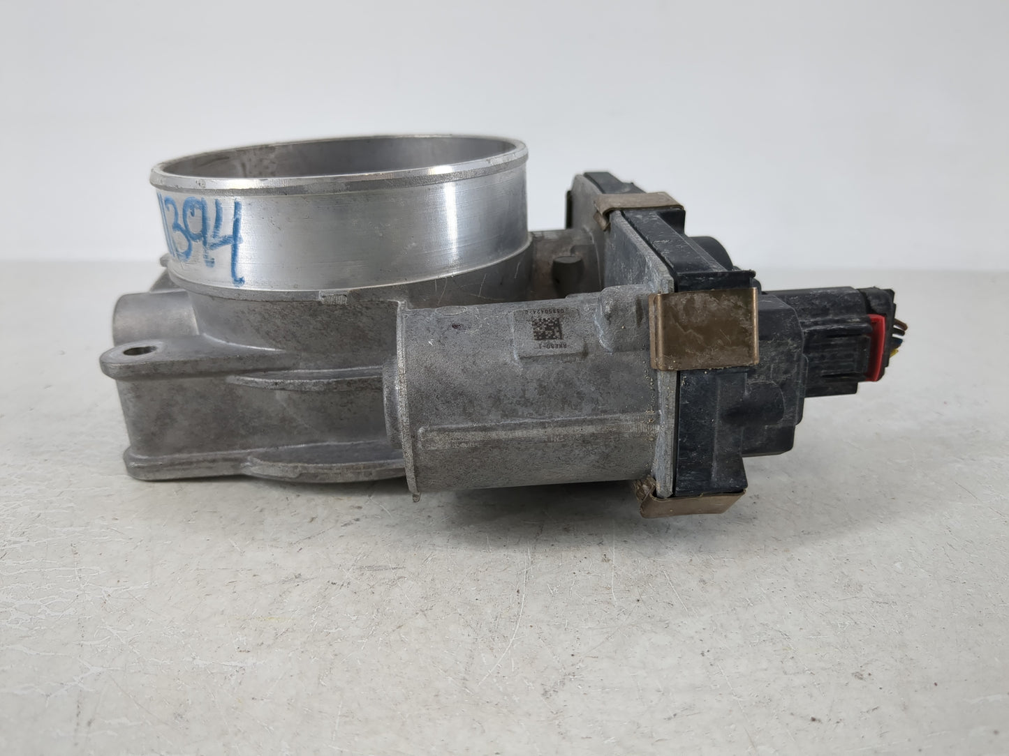 2014-2022 Chevrolet Silverado 1500 Throttle Body P/N:12617792 Fits Fits 2014 2015 2016 2017 2018 2019 2020 2021 2022 OEM Use