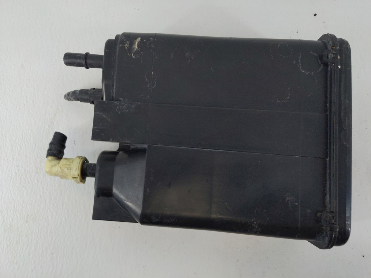 2015 Chevrolet Silverado 1500 Fuel Vapor Charcoal Canister - Oemusedautoparts1.com