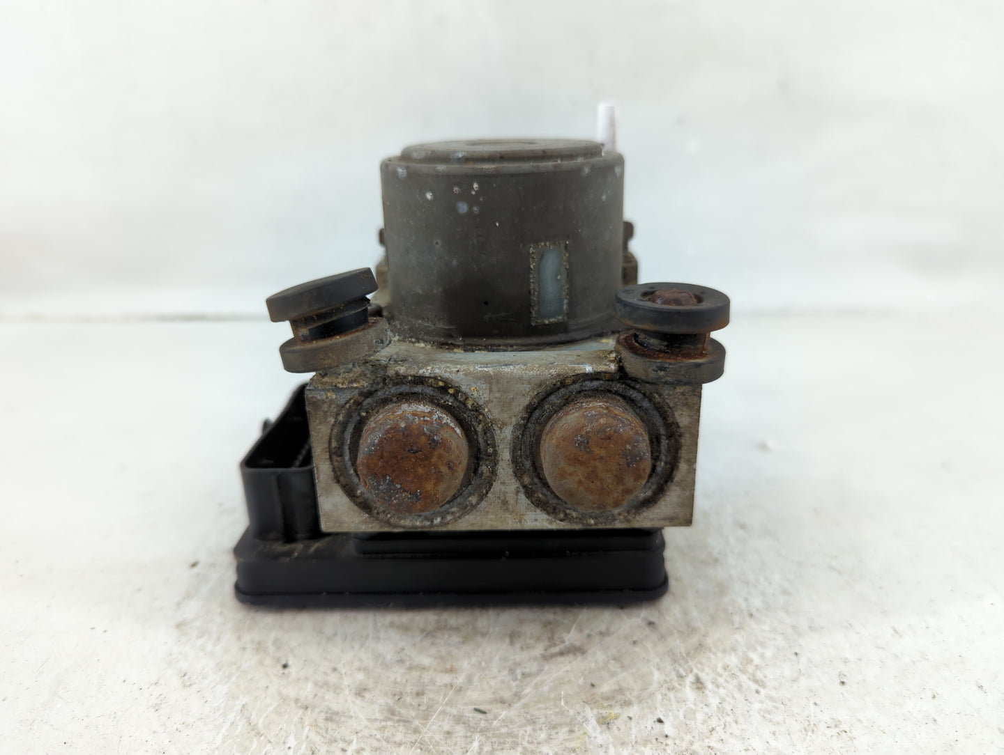 2016 Chevrolet Silverado 1500 ABS Pump Control Module Replacement P/N:23255027 Fits Fits 2017 2018 OEM Used Auto Parts - Oem