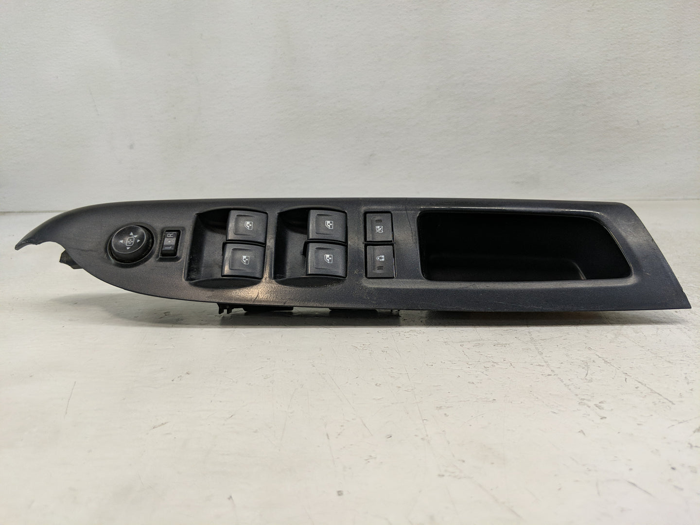 2014-2019 Chevrolet Silverado 1500 Master Power Window Switch Replacement Driver Side Left P/N:23427098 Fits OEM Used Auto P