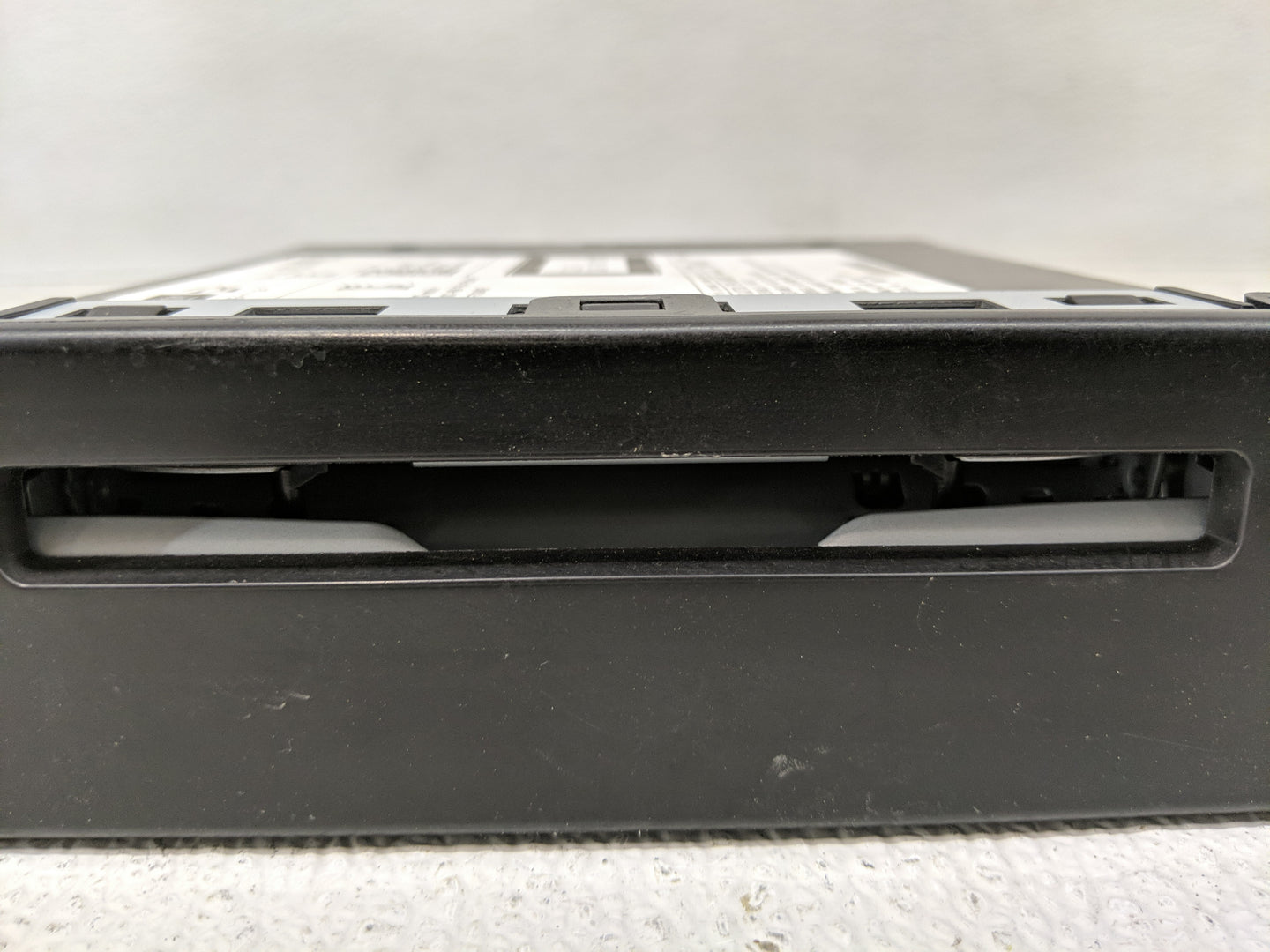 2015-2019 Chevrolet Silverado 1500 Radio AM FM Cd Player Receiver Replacement P/N:13594481 Fits Fits 2015 2016 2017 2018 201