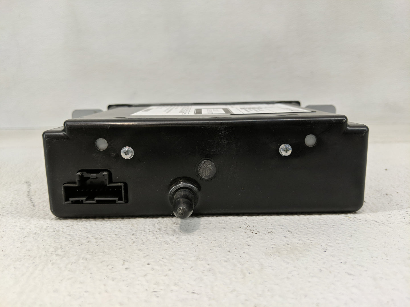 2015-2019 Chevrolet Silverado 1500 Radio AM FM Cd Player Receiver Replacement P/N:13594481 Fits Fits 2015 2016 2017 2018 201