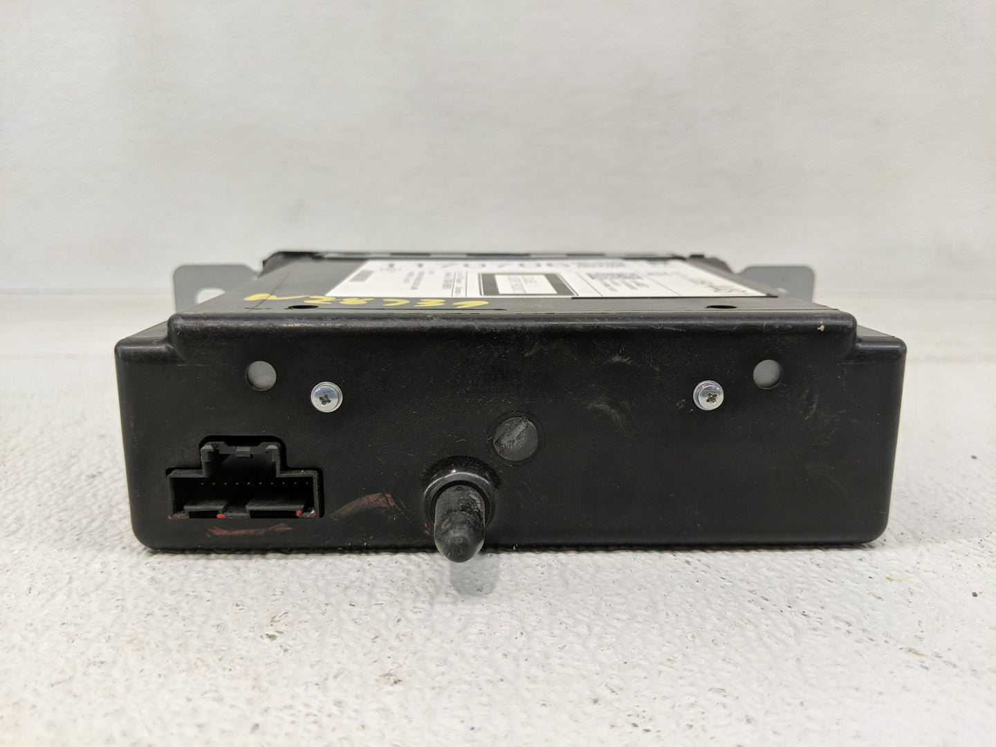 2015-2019 Chevrolet Silverado 1500 Radio AM FM Cd Player Receiver Replacement P/N:13594481 Fits Fits 2015 2016 2017 2018 201