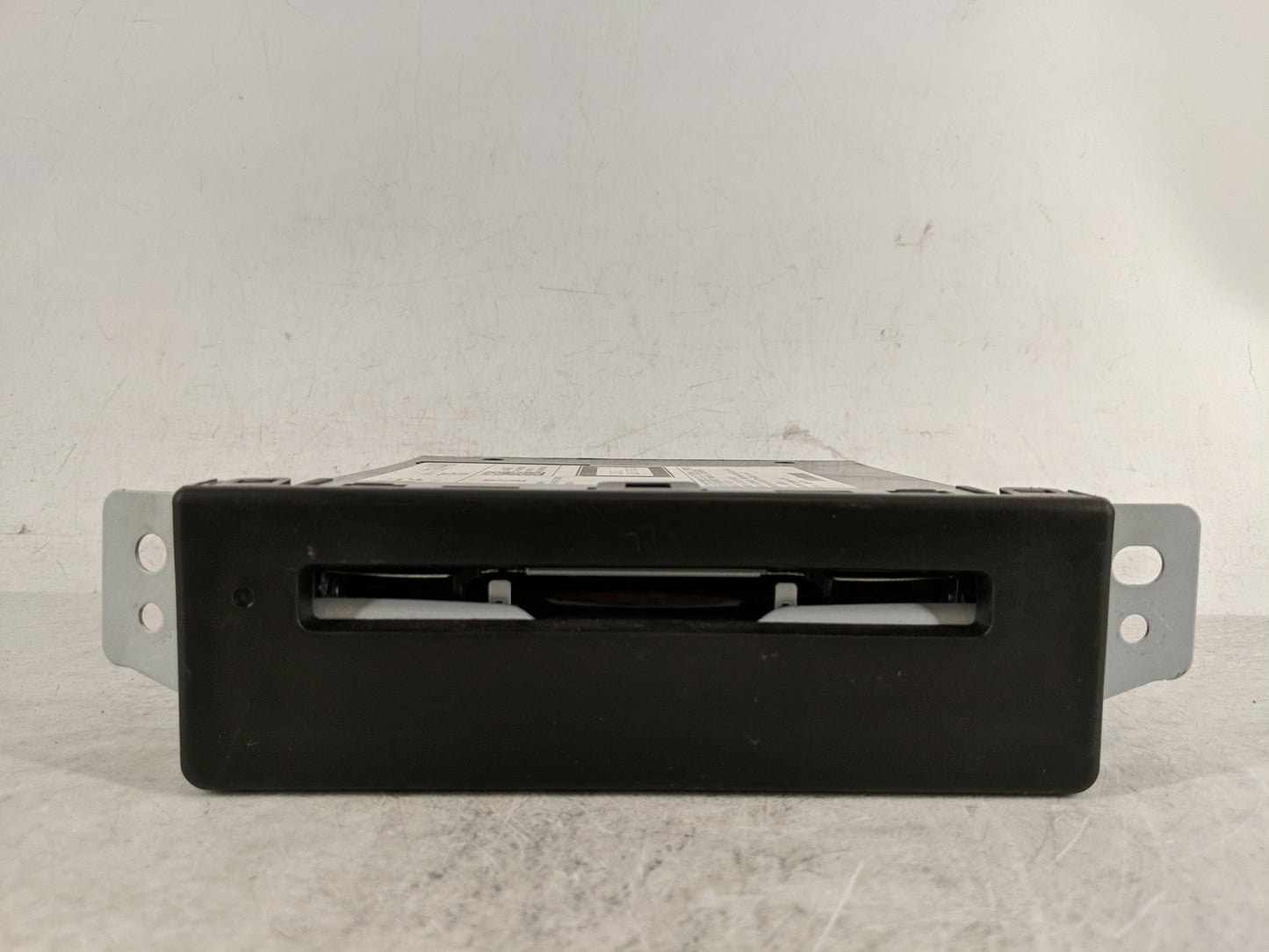 2015-2019 Chevrolet Silverado 1500 Radio AM FM Cd Player Receiver Replacement P/N:13594481 Fits Fits 2015 2016 2017 2018 201