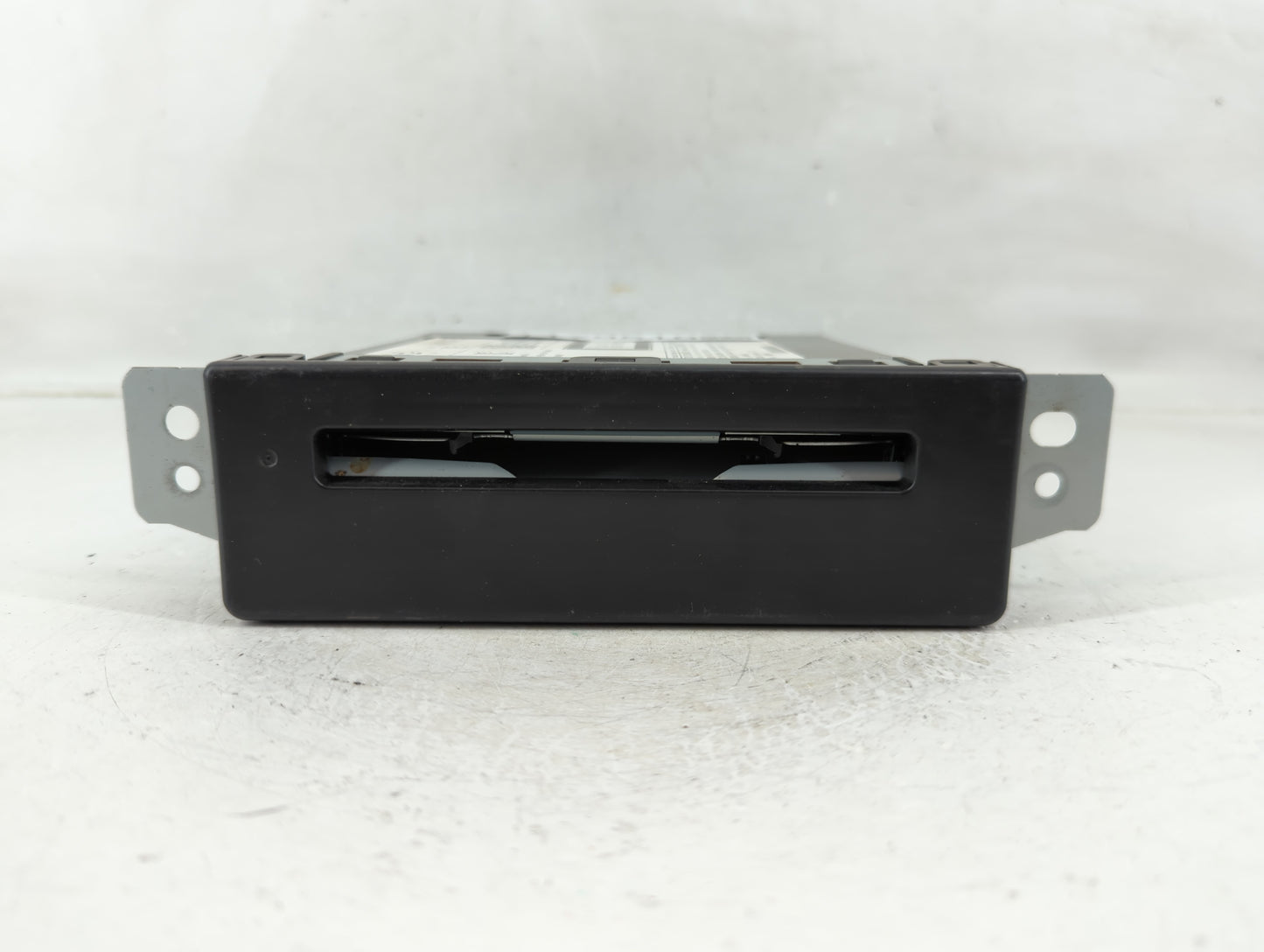 2015-2019 Chevrolet Silverado 1500 Radio AM FM Cd Player Receiver Replacement P/N:8401 6435 Fits OEM Used Auto Parts - Oemus