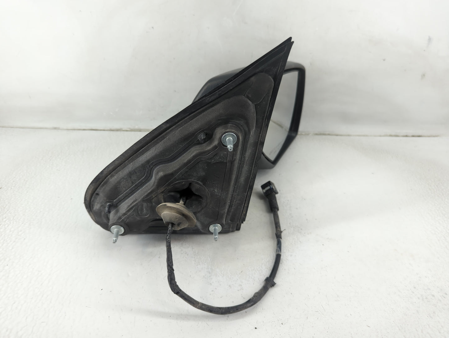 2014 Silverado 1500 Passenger Right Side View Manual Door Mirror - Oemusedautoparts1.com