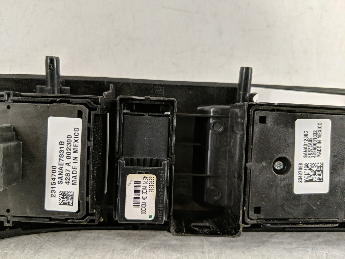 2014-2019 Chevrolet Silverado 1500 Master Power Window Switch Replacement Driver Side Left P/N:23427098 23154700 Fits OEM Us