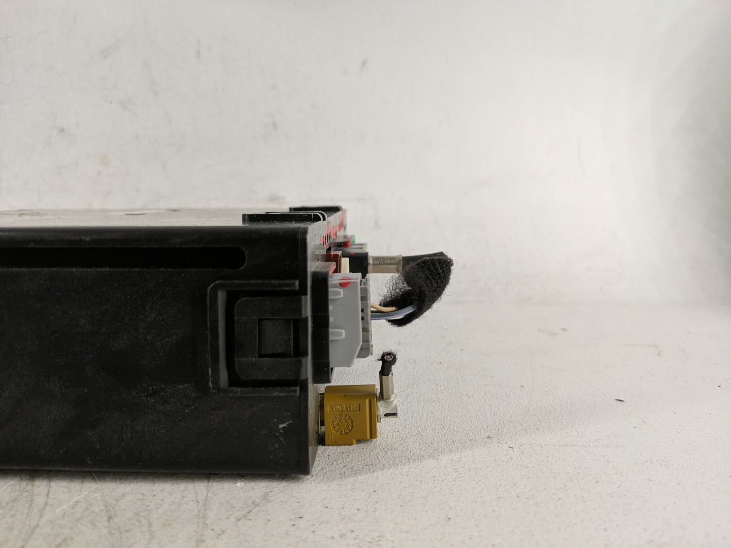 2015 Chevrolet Silverado 1500 Radio AM FM Cd Player Receiver Replacement P/N:13596607 Fits Fits 2016 OEM Used Auto Parts - O