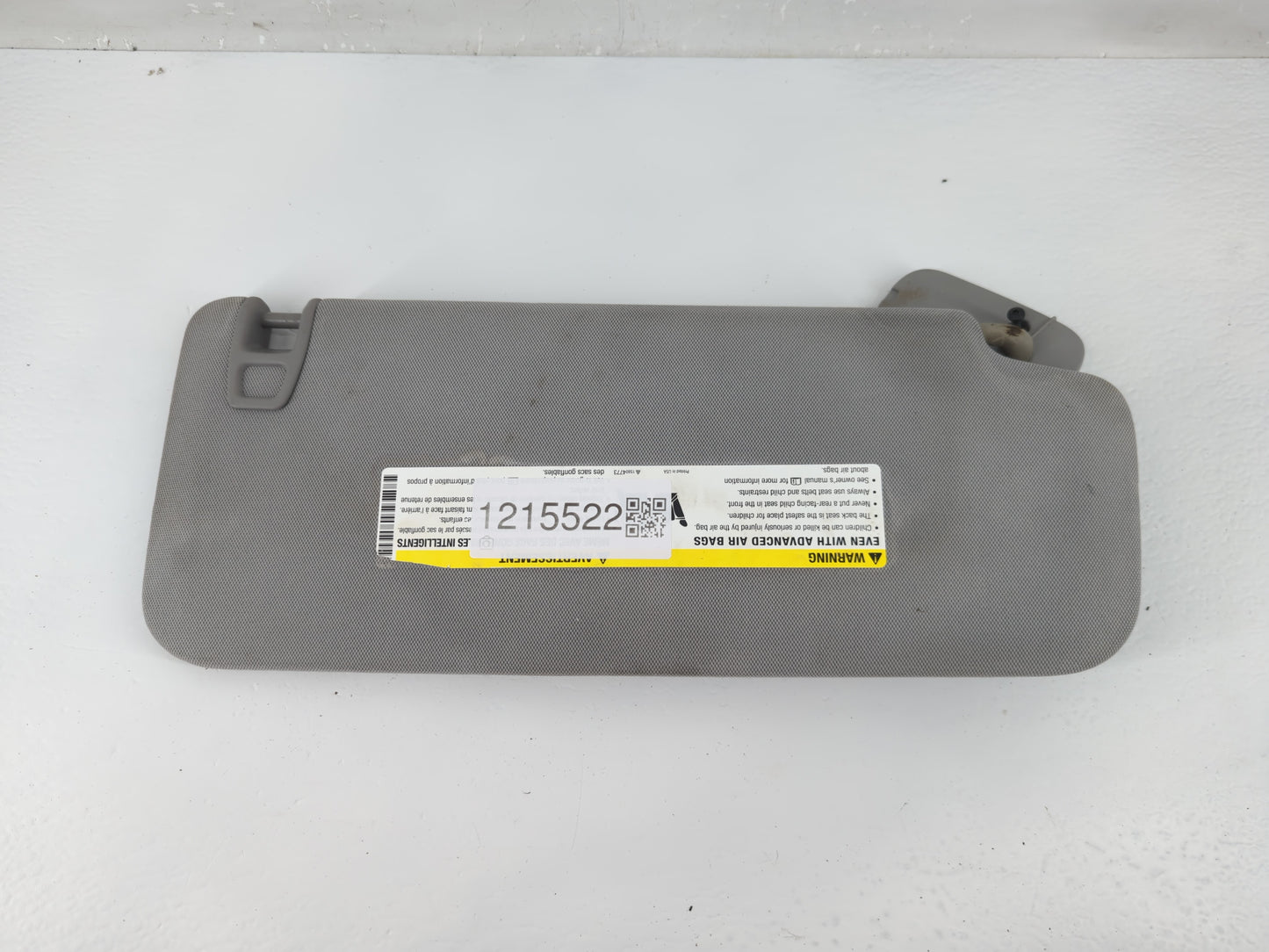 2014-2019 Chevrolet Silverado 1500 Sun Visor Shade Replacement Driver Left Mirror Fits Fits 2014 2015 2016 2017 2018 2019 OE