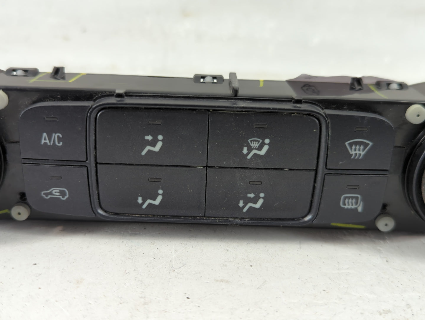 2014-2019 Chevrolet Silverado 1500 Climate Control Module Temperature AC/Heater Replacement P/N:23486621 Fits OEM Used Auto 
