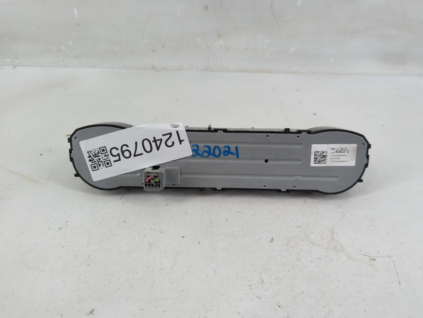 2014-2019 Chevrolet Silverado 1500 Climate Control Module Temperature AC/Heater Replacement P/N:23486621 Fits OEM Used Auto 