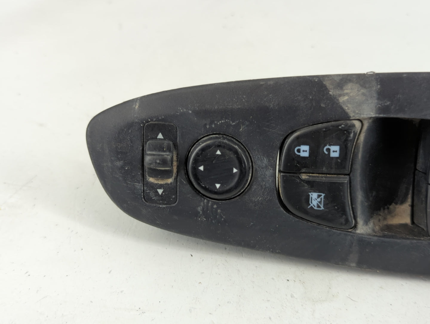 2014-2018 Chevrolet Silverado 1500 Master Power Window Switch Replacement Driver Side Left P/N:25570 3TB2A Fits OEM Used Aut