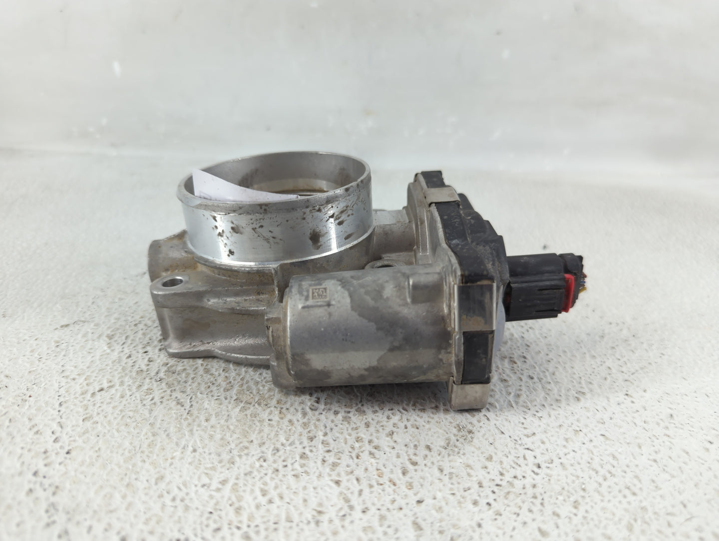 2014-2015 Chevrolet Silverado 1500 Throttle Body P/N:12632171BA Fits Fits 2014 2015 OEM Used Auto Parts - Oemusedautoparts1.