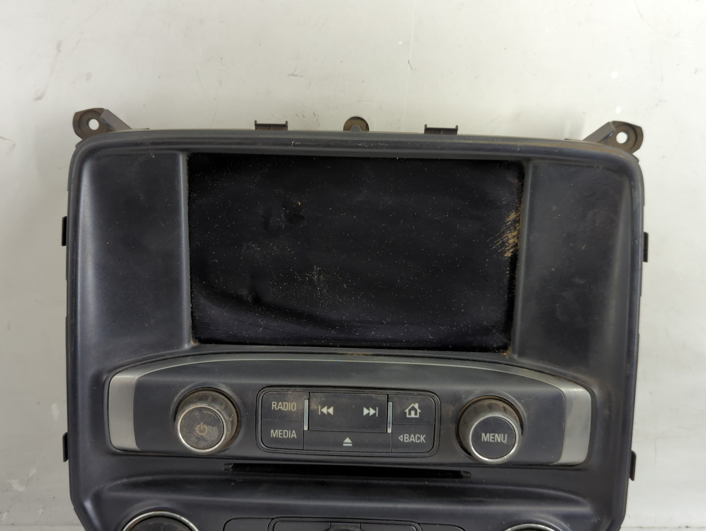 2015 Chevrolet Silverado 1500 Radio AM FM Cd Player Receiver Replacement P/N:23486614 Fits OEM Used Auto Parts - Oemusedauto