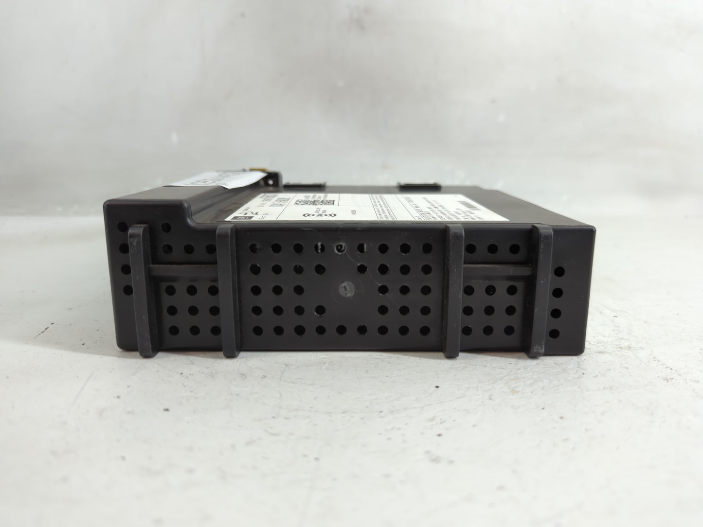 2015 Chevrolet Silverado 1500 Radio AM FM Cd Player Receiver Replacement P/N:13596607 Fits Fits 2016 OEM Used Auto Parts - O
