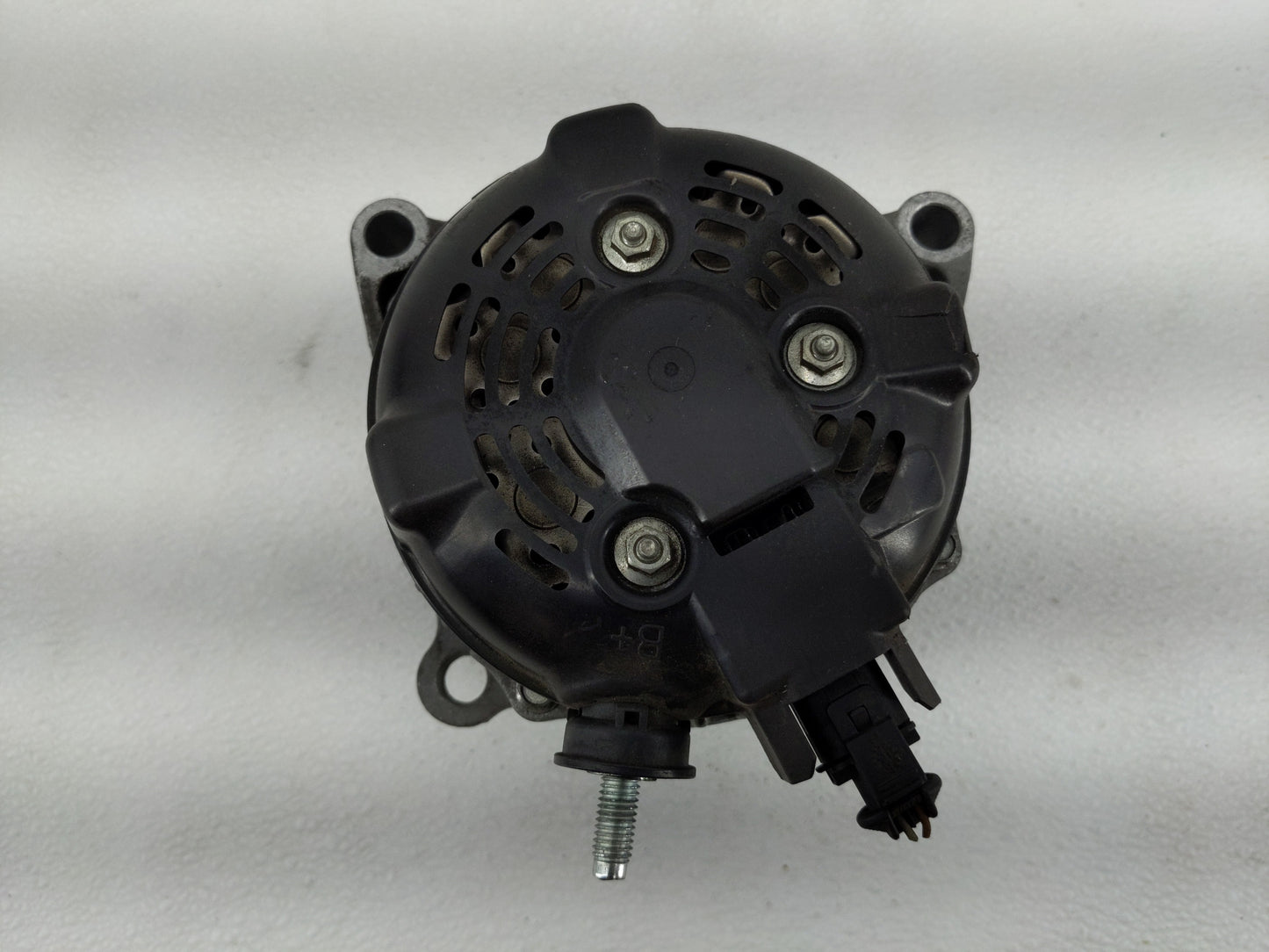 2014-2019 Chevrolet Silverado 1500 Alternator Replacement Generator Charging Assembly Engine OEM P/N:TN104211-9110 23487089 