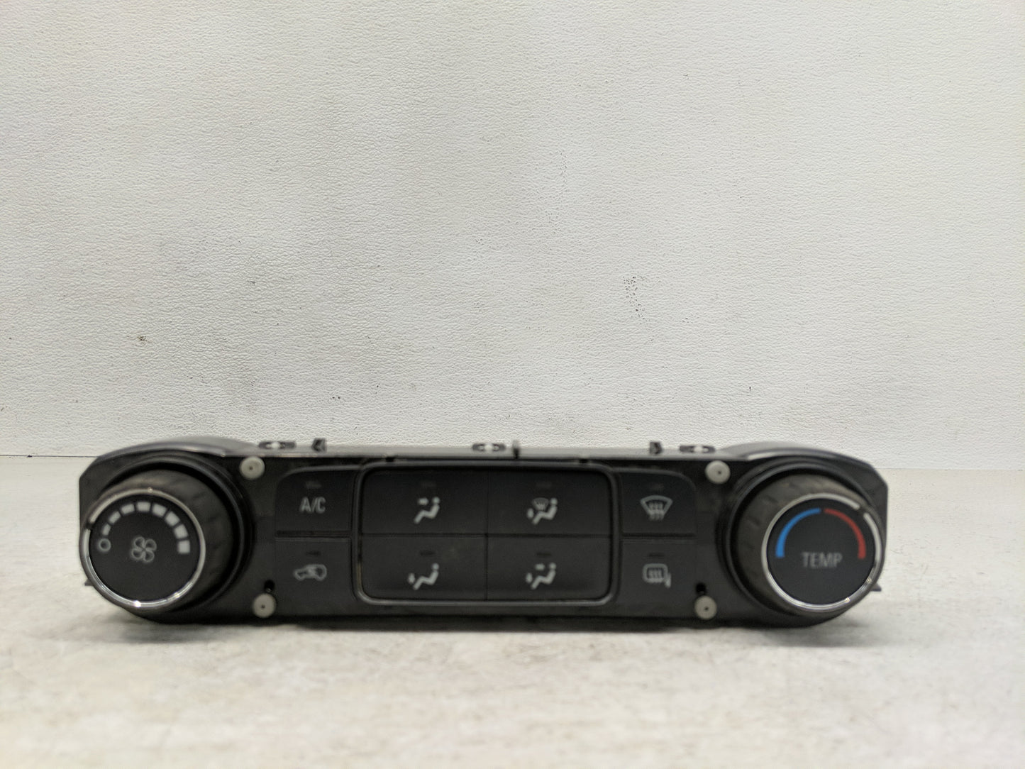 2014-2019 Chevrolet Silverado 1500 Climate Control Module Temperature AC/Heater Replacement P/N:84164475 23486614 Fits OEM U