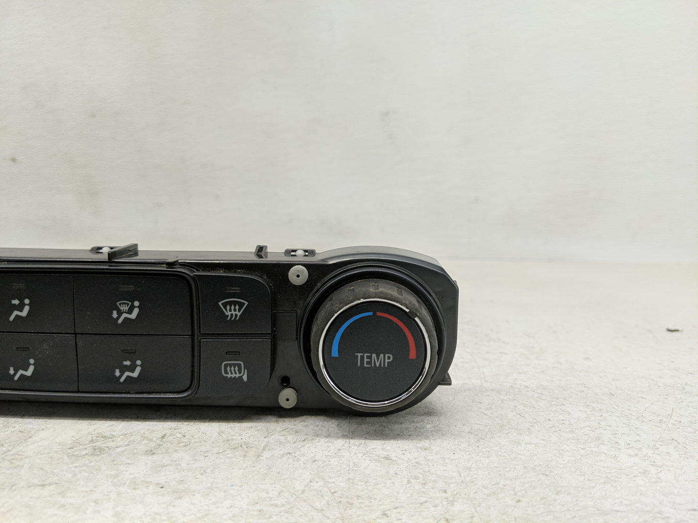 2014-2019 Chevrolet Silverado 1500 Climate Control Module Temperature AC/Heater Replacement P/N:84164475 23486614 Fits OEM U