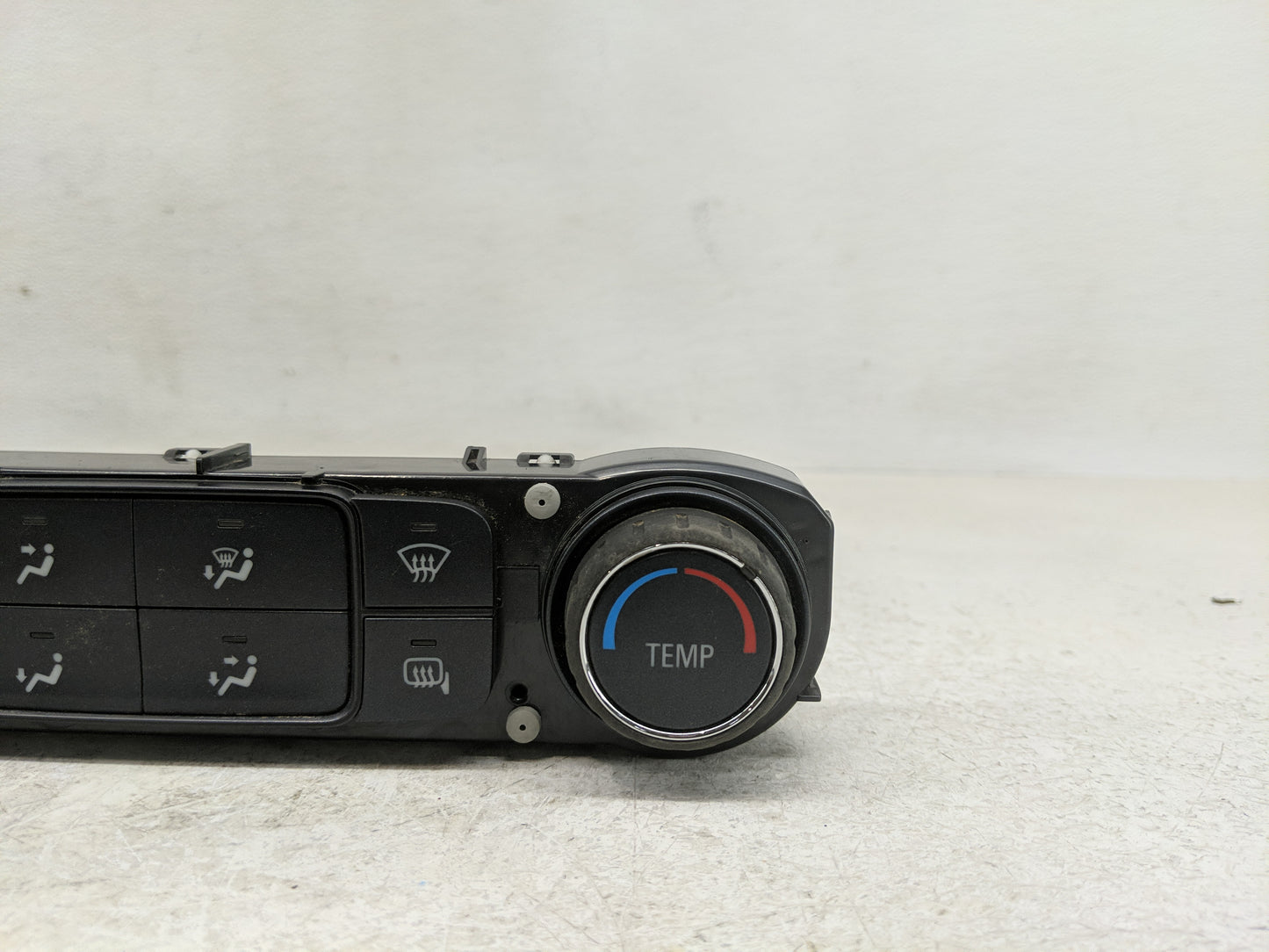 2014-2019 Chevrolet Silverado 1500 Climate Control Module Temperature AC/Heater Replacement P/N:84164475 23486614 Fits OEM U