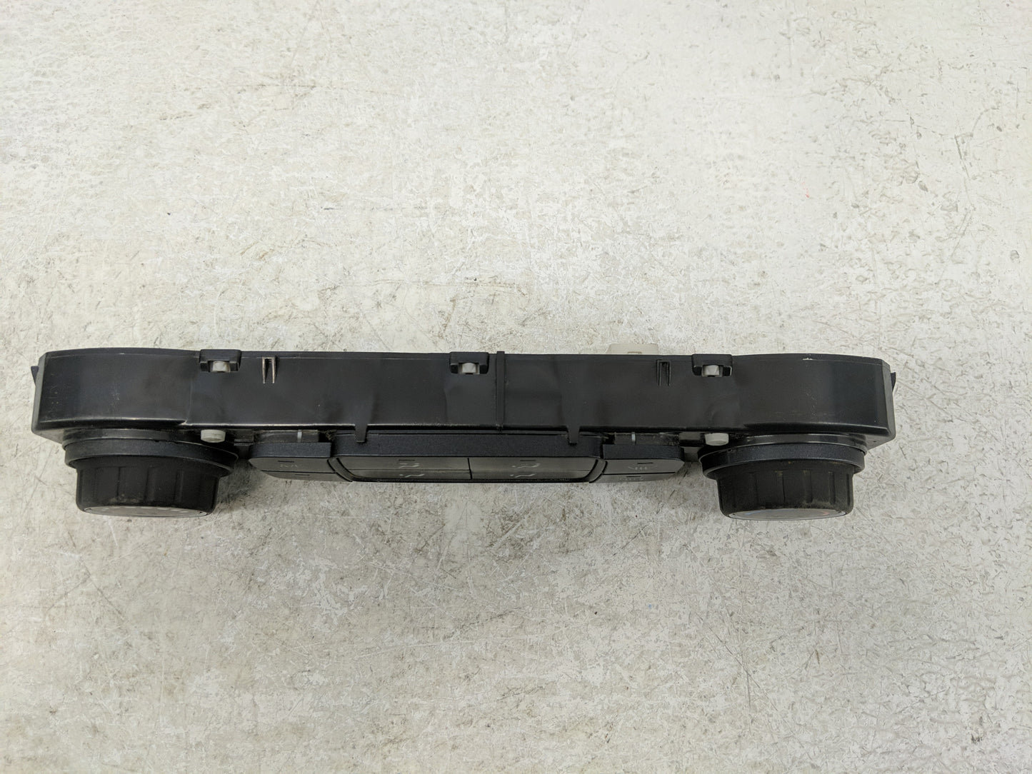2014-2019 Chevrolet Silverado 1500 Climate Control Module Temperature AC/Heater Replacement P/N:84164475 23486614 Fits OEM U