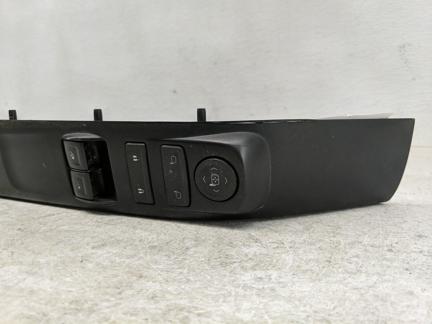 2014-2018 Chevrolet Silverado 1500 Master Power Window Switch Replacement Driver Side Left P/N:5310 001722 23154700 Fits OEM