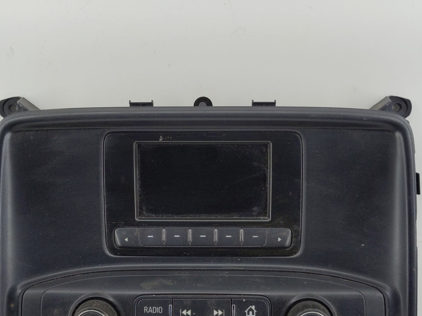 2015-2015 Chevrolet Silverado 1500 Radio Control Panel - Oemusedautoparts1.com