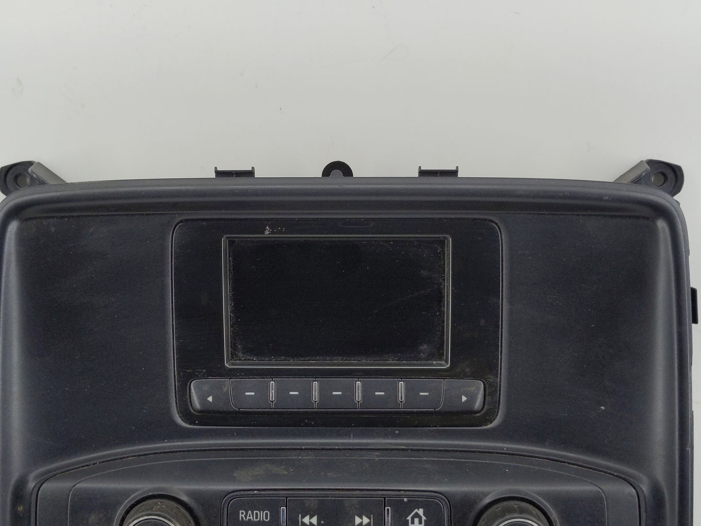 2015-2015 Chevrolet Silverado 1500 Radio Control Panel - Oemusedautoparts1.com