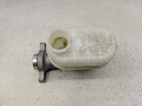 2014-2019 Chevrolet Silverado 1500 Brake Master Cylinder 1300385 - Oemusedautoparts1.com