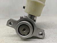 2014-2019 Chevrolet Silverado 1500 Brake Master Cylinder 1300385 - Oemusedautoparts1.com
