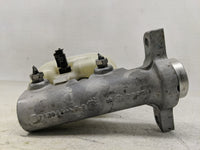 2014-2019 Chevrolet Silverado 1500 Brake Master Cylinder 1300385 - Oemusedautoparts1.com
