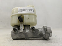2014-2019 Chevrolet Silverado 1500 Brake Master Cylinder 1300385 - Oemusedautoparts1.com