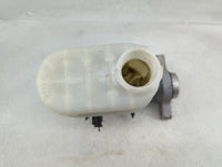 2014-2019 Chevrolet Silverado 1500 Brake Master Cylinder 1312785 - Oemusedautoparts1.com