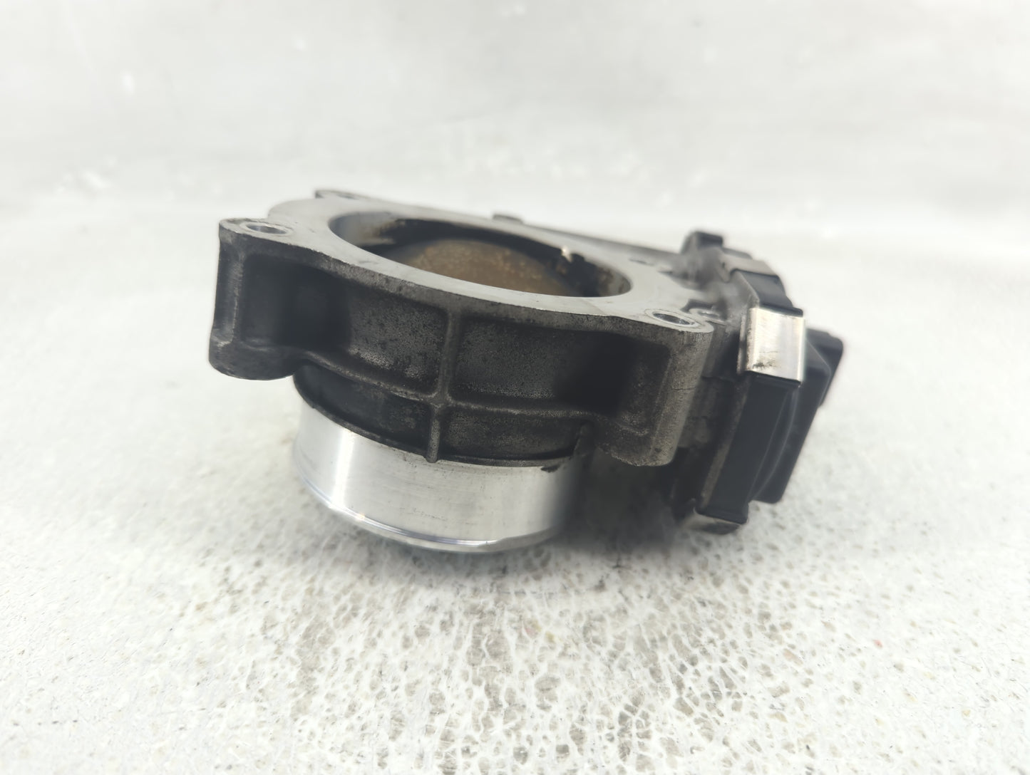 2014-2015 Chevrolet Silverado 1500 Throttle Body P/N:12632171BA Fits Fits 2014 2015 OEM Used Auto Parts - Oemusedautoparts1.