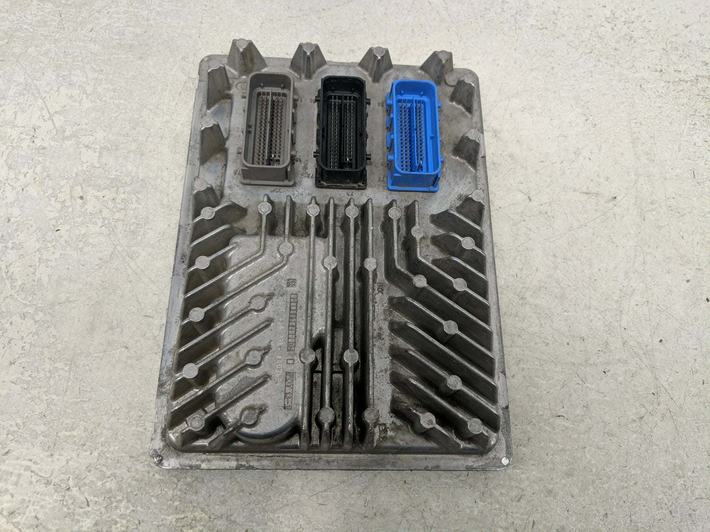 2014-2016 Chevrolet Silverado 1500 PCM Engine Control Computer ECU ECM PCU OEM P/N:12664768 848032280 Fits Fits 2014 2015 20