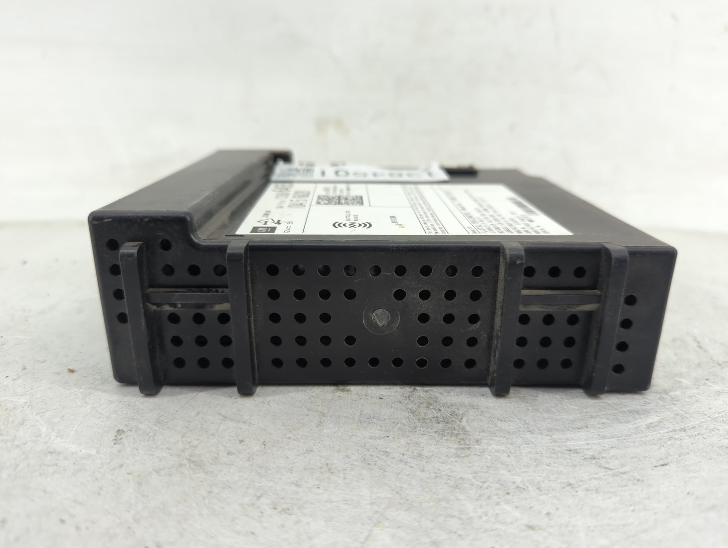 2015 Chevrolet Silverado 1500 Radio AM FM Cd Player Receiver Replacement P/N:812425551 13506455 Fits Fits 2016 OEM Used Auto
