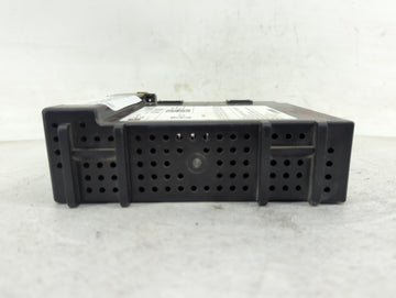 2015 Chevrolet Silverado 1500 Radio AM FM Cd Player Receiver Replacement P/N:13596607 Fits Fits 2016 OEM Used Auto Parts