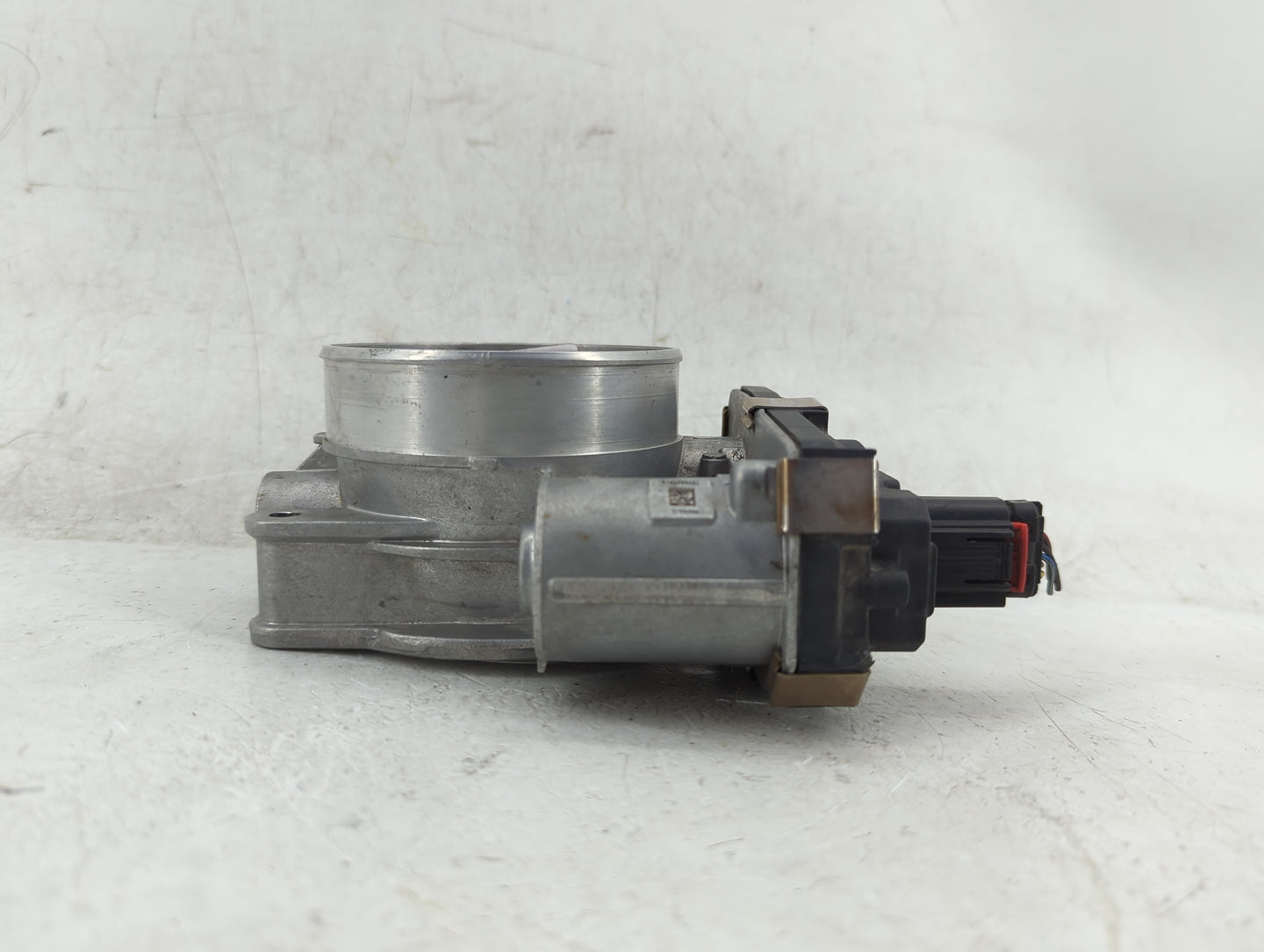 2014-2022 Chevrolet Silverado 1500 Throttle Body P/N:12617792 Fits Fits 2014 2015 2016 2017 2018 2019 2020 2021 2022 OEM Use