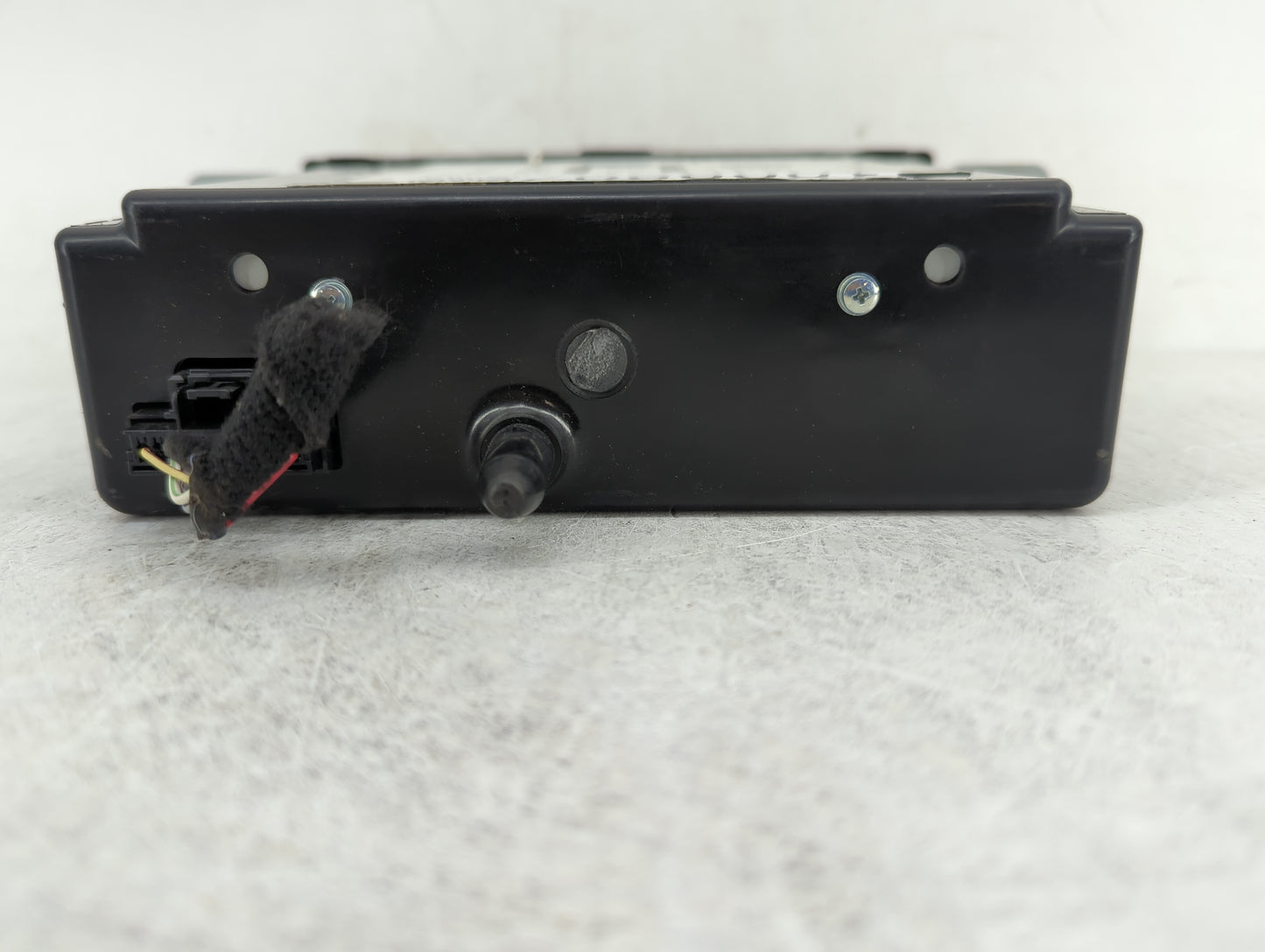 2015-2019 Chevrolet Silverado 1500 Radio AM FM Cd Player Receiver Replacement P/N:23369306 Fits Fits 2015 2016 2017 2018 201
