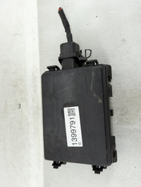 2016-2017 Chevrolet Silverado 1500 Fusebox Fuse Box Panel Relay Module P/N:23285566-01 Fits Fits 2016 2017 OEM Used Auto Par
