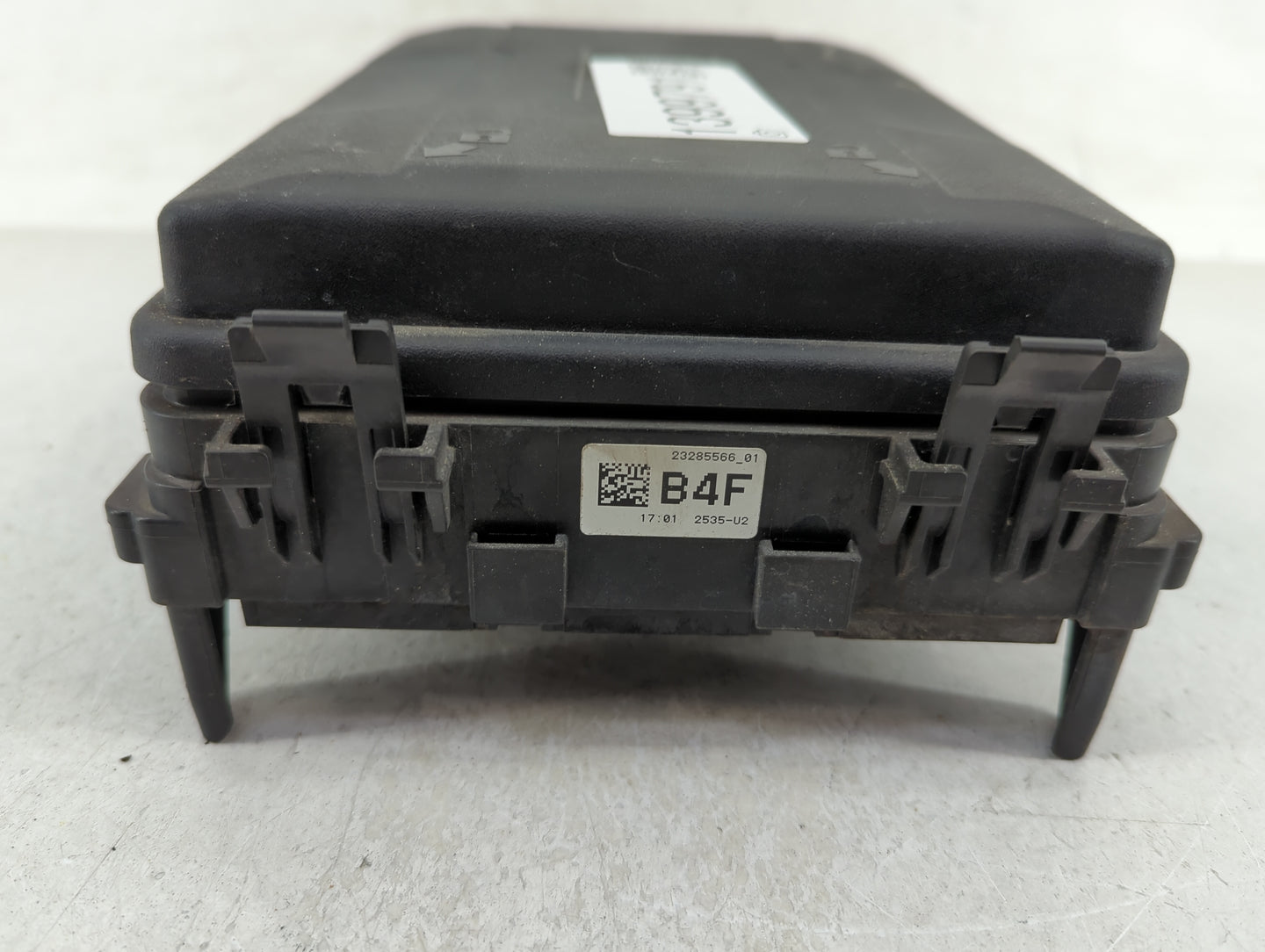 2016-2017 Chevrolet Silverado 1500 Fusebox Fuse Box Panel Relay Module P/N:23285566-01 Fits Fits 2016 2017 OEM Used Auto Par