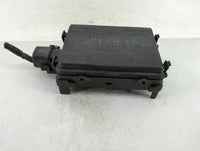 2016-2017 Chevrolet Silverado 1500 Fusebox Fuse Box Panel Relay Module P/N:23285566-01 Fits Fits 2016 2017 OEM Used Auto Par
