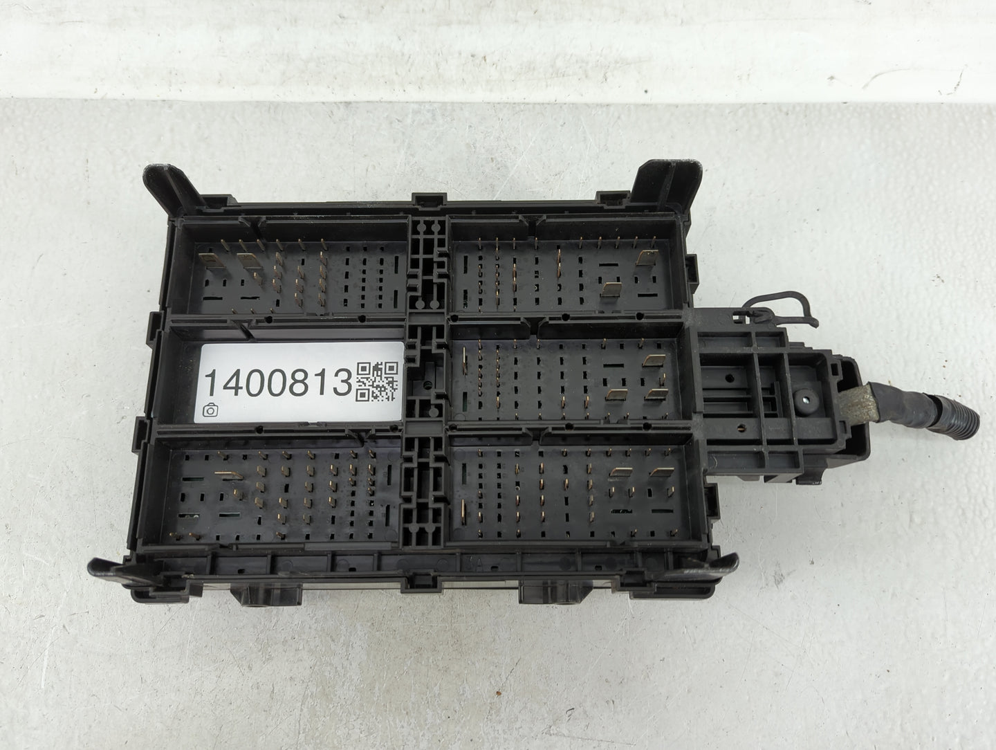 2016-2017 Chevrolet Silverado 1500 Fusebox Fuse Box Panel Relay Module P/N:23285566-01 Fits Fits 2016 2017 OEM Used Auto Par