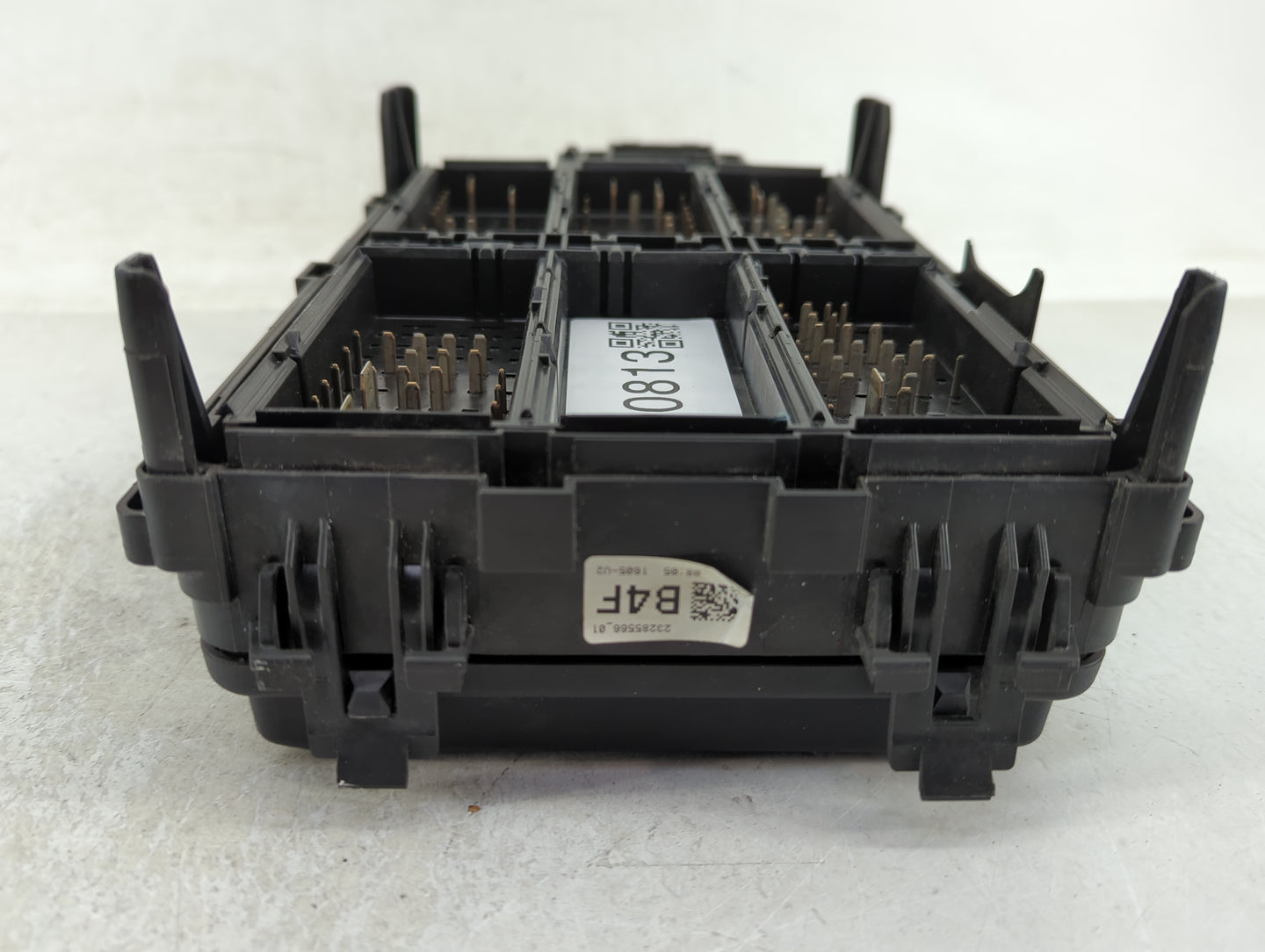 2016-2017 Chevrolet Silverado 1500 Fusebox Fuse Box Panel Relay Module P/N:23285566-01 Fits Fits 2016 2017 OEM Used Auto Par