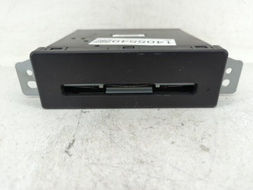 2015 Chevrolet Silverado 1500 Radio AM FM Cd Player Receiver Replacement P/N:13594481 Fits OEM Used Auto Parts - Oemusedauto