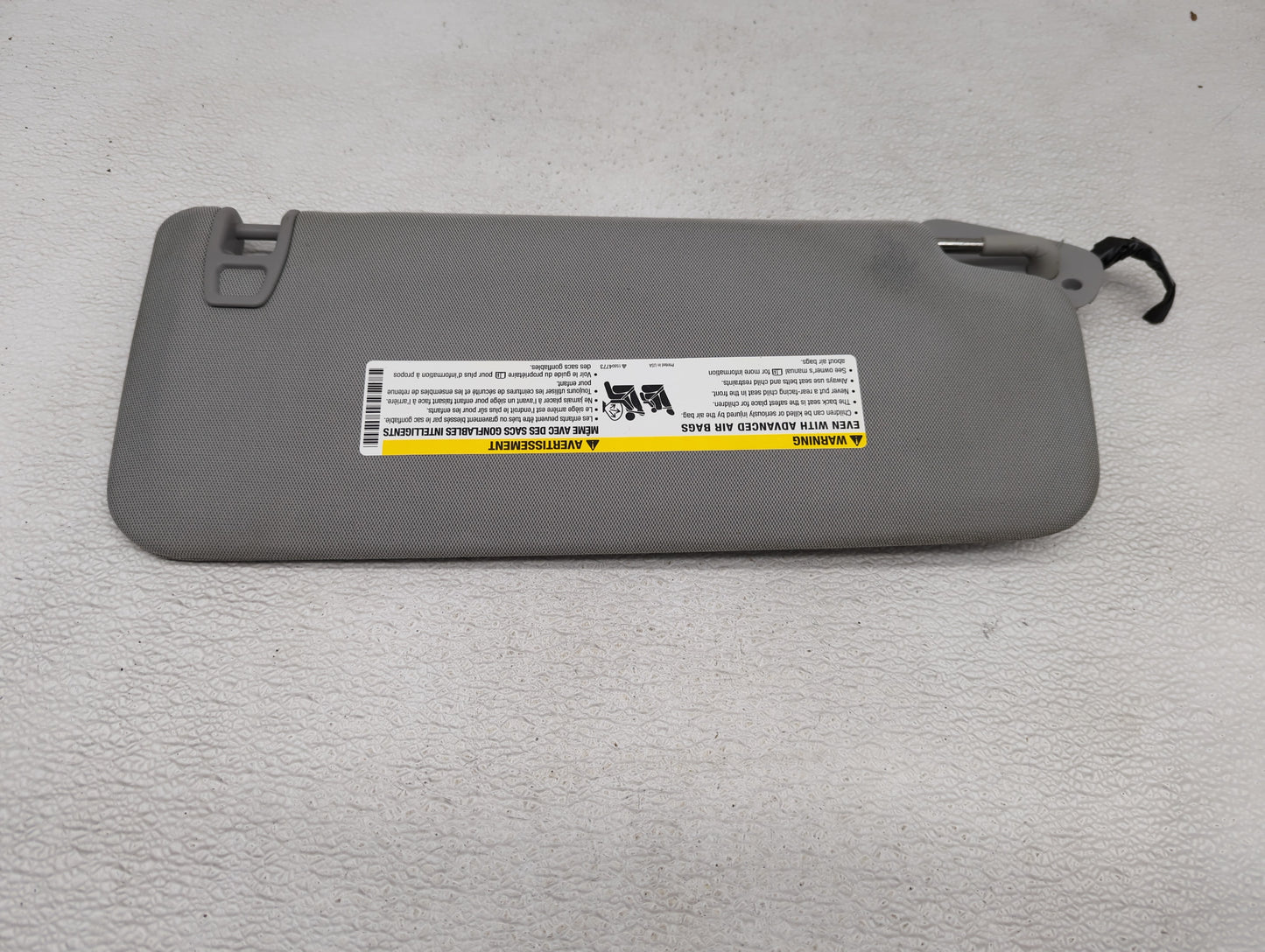 2014-2019 Chevrolet Silverado 1500 Sun Visor Shade Replacement Driver Left Mirror Fits Fits 2014 2015 2016 2017 2018 2019 OE