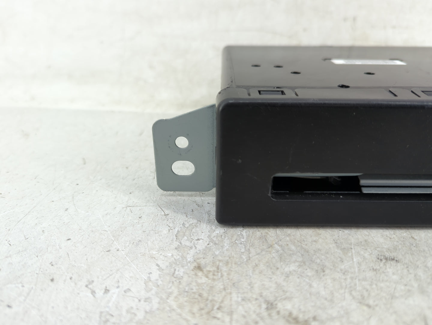 2015-2019 Chevrolet Silverado 1500 Radio AM FM Cd Player Receiver Replacement P/N:13594481 Fits Fits 2015 2016 2017 2018 201