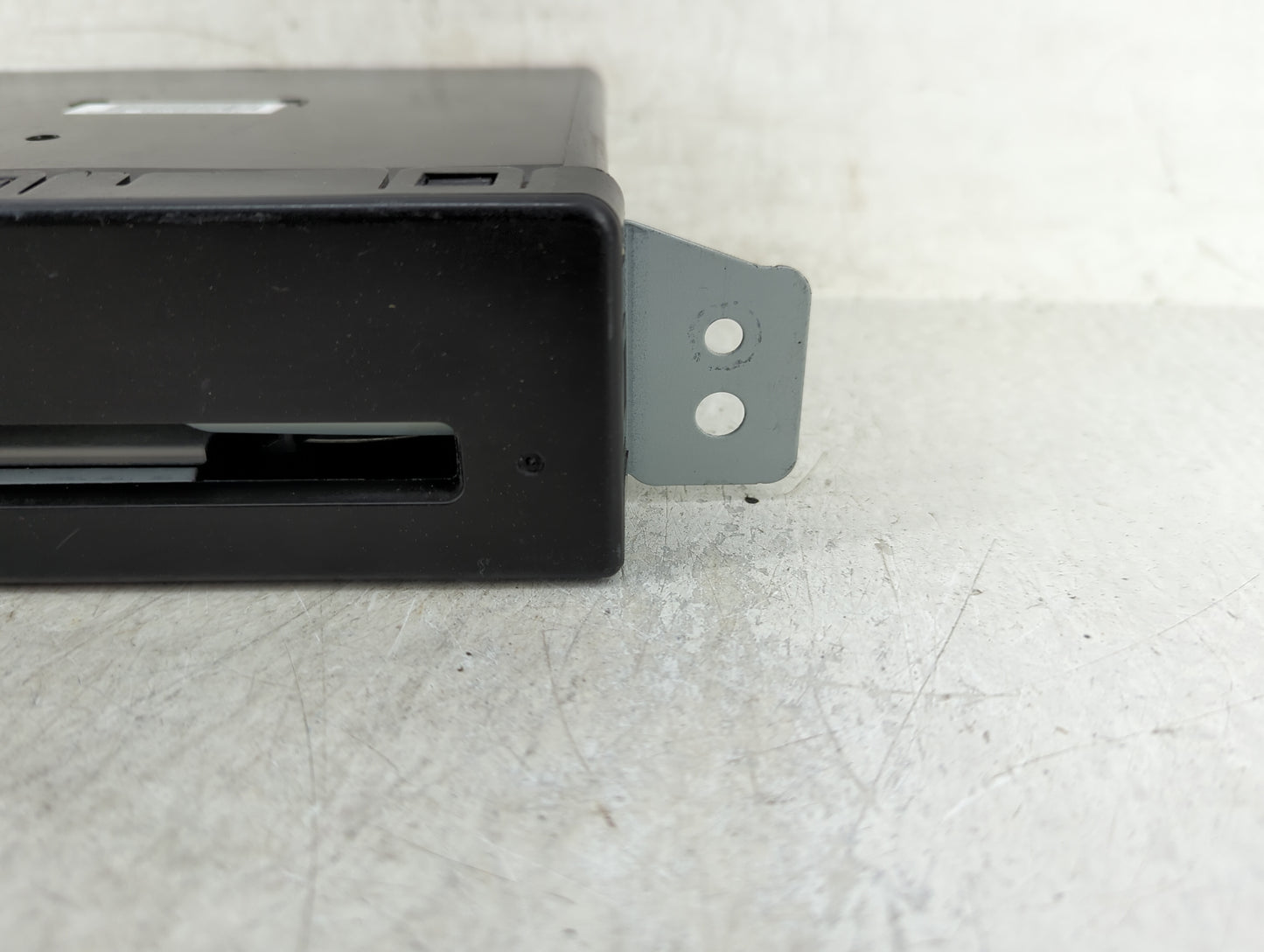 2015-2019 Chevrolet Silverado 1500 Radio AM FM Cd Player Receiver Replacement P/N:13594481 Fits Fits 2015 2016 2017 2018 201